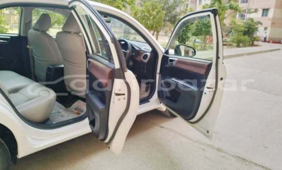 কেনা ব্যবহৃত Toyota Axio White গাড়ী মধ্যে ঢাকা মধ্যে Dhaka কেনা ব্যবহৃত Toyota Axio White গাড়ী মধ্যে ঢাকা মধ্যে Dhaka