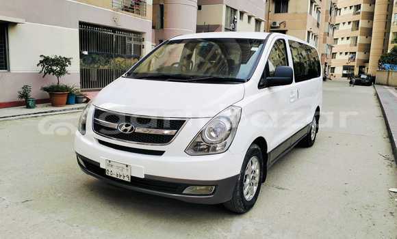 কেনা ব্যবহৃত Hyundai H1 White গাড়ী মধ্যে ঢাকা মধ্যে Dhaka কেনা ব্যবহৃত Hyundai H1 White গাড়ী মধ্যে ঢাকা মধ্যে Dhaka