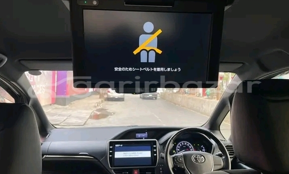 Buy Used Toyota Esquire non hyb gi premium 2018 in Bhaluka, Maimansingh Buy Used Toyota Esquire non hyb gi premium 2018 in Bhaluka, Maimansingh