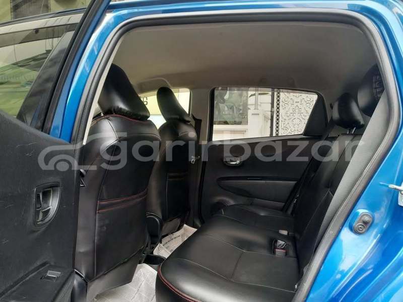 Big with watermark toyota vitz dhaka dhaka 48640