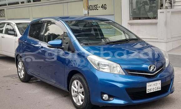 Buy Used 2012 Toyota Vitz in Dhaka, Dhaka Buy Used 2012 Toyota Vitz in Dhaka, Dhaka