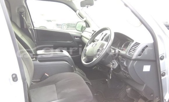 কেনা ব্যবহৃত Toyota Hiace Other গাড়ী মধ্যে ঢাকা মধ্যে Dhaka কেনা ব্যবহৃত Toyota Hiace Other গাড়ী মধ্যে ঢাকা মধ্যে Dhaka