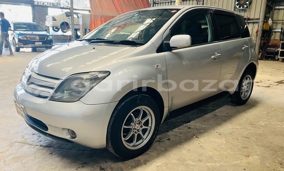 Buy Used 2005 Toyota IST in Dhaka, Dhaka Buy Used 2005 Toyota IST in Dhaka, Dhaka