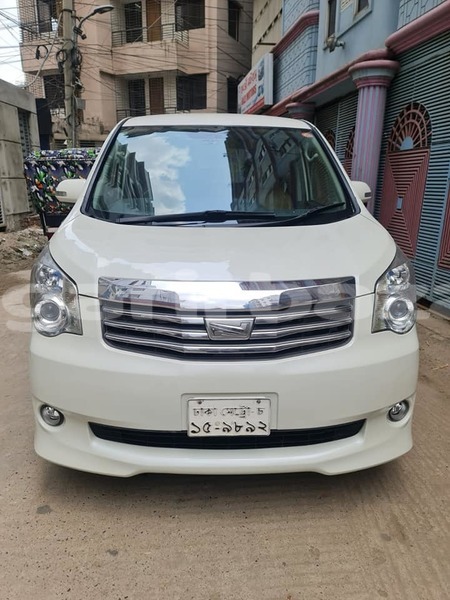 Big with watermark toyota noah dhaka dhaka 5367