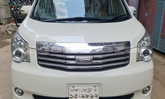 কেনা ব্যবহৃত Toyota Noah White গাড়ী মধ্যে ঢাকা মধ্যে Dhaka কেনা ব্যবহৃত Toyota Noah White গাড়ী মধ্যে ঢাকা মধ্যে Dhaka