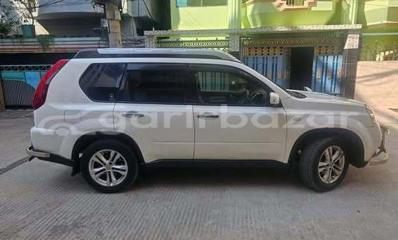 কেনা ব্যবহৃত Nissan X-Trail White গাড়ী মধ্যে ঢাকা মধ্যে Dhaka কেনা ব্যবহৃত Nissan X-Trail White গাড়ী মধ্যে ঢাকা মধ্যে Dhaka