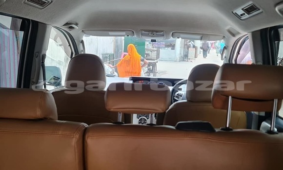 কেনা ব্যবহৃত Toyota Noah White গাড়ী মধ্যে ঢাকা মধ্যে Dhaka কেনা ব্যবহৃত Toyota Noah White গাড়ী মধ্যে ঢাকা মধ্যে Dhaka