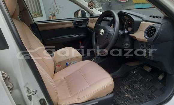 কেনা ব্যবহৃত Toyota Axio White গাড়ী মধ্যে ঢাকা মধ্যে Dhaka কেনা ব্যবহৃত Toyota Axio White গাড়ী মধ্যে ঢাকা মধ্যে Dhaka