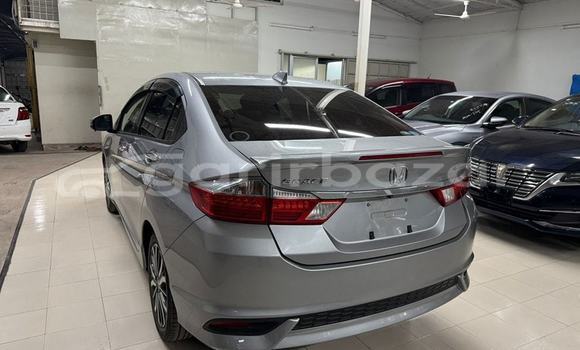 Buy Used 2018 Honda Grace in Dhaka, Dhaka Buy Used 2018 Honda Grace in Dhaka, Dhaka