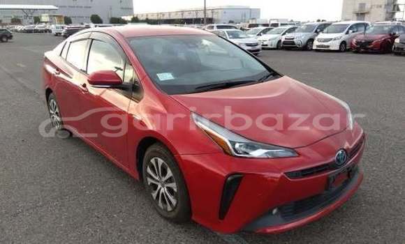 Buy Used 2018 Toyota Prius in Dhaka, Dhaka Buy Used 2018 Toyota Prius in Dhaka, Dhaka
