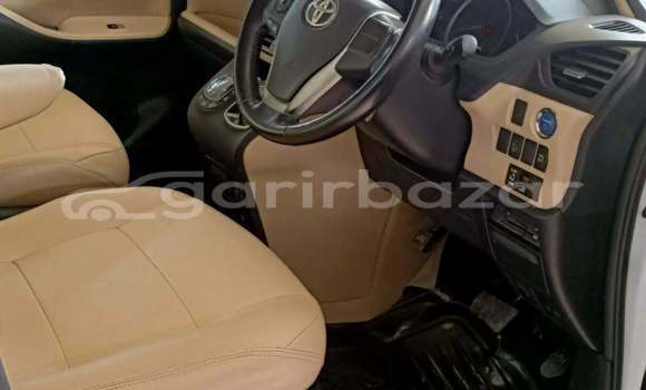 Buy Used 2014 Toyota X Noah in Dhaka, Dhaka Buy Used 2014 Toyota X Noah in Dhaka, Dhaka