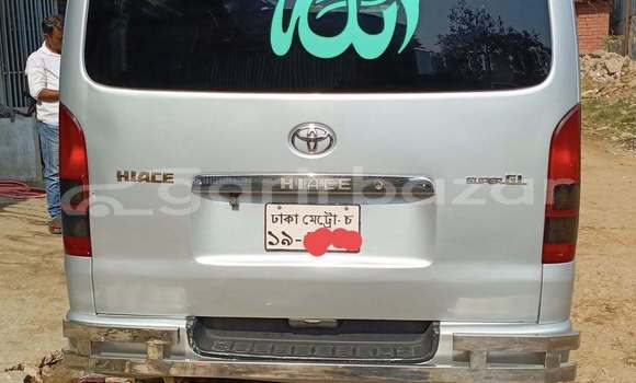 Buy Used 2012 Toyota Hiace in Dhaka, Dhaka Buy Used 2012 Toyota Hiace in Dhaka, Dhaka