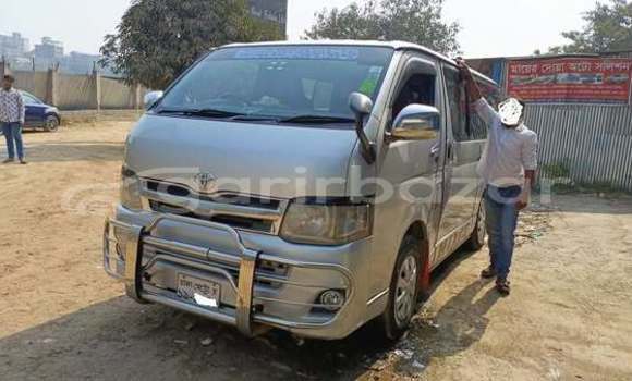 Buy Used 2012 Toyota Hiace in Dhaka, Dhaka Buy Used 2012 Toyota Hiace in Dhaka, Dhaka