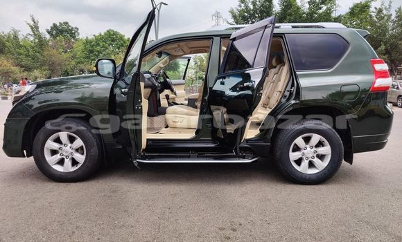 Buy Used 2015 Toyota Land Cruiser Prado in Dhaka, Dhaka Buy Used 2015 Toyota Land Cruiser Prado in Dhaka, Dhaka