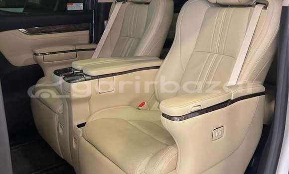 Buy Used 2020 Toyota Alphard in Dhaka, Dhaka Buy Used 2020 Toyota Alphard in Dhaka, Dhaka