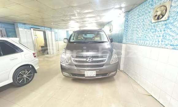 Buy Used 2012 Hyundai H1 in Dhaka, Dhaka Buy Used 2012 Hyundai H1 in Dhaka, Dhaka