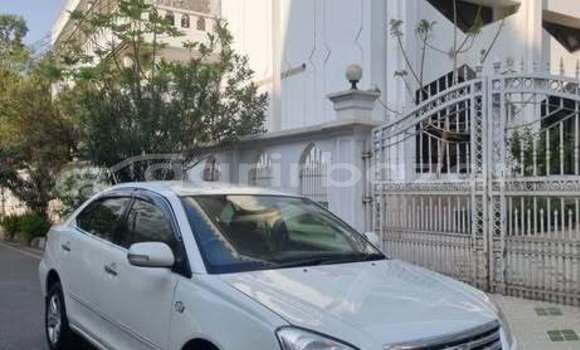কিনুন ব্যবহৃত Toyota গাড়ী কিনুন ব্যবহৃত Toyota গাড়ী