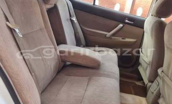 কিনুন ব্যবহৃত Toyota গাড়ী কিনুন ব্যবহৃত Toyota গাড়ী
