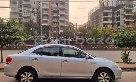 কিনুন ব্যবহৃত Toyota গাড়ী কিনুন ব্যবহৃত Toyota গাড়ী