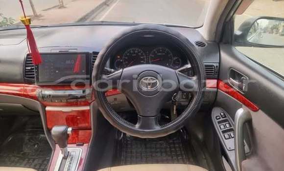কিনুন ব্যবহৃত Toyota গাড়ী কিনুন ব্যবহৃত Toyota গাড়ী