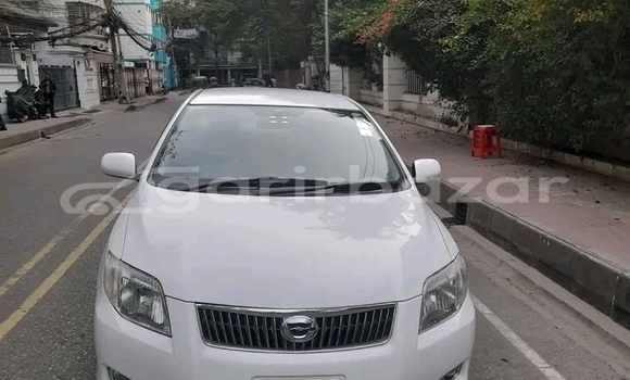 Buy Used Toyota Axio in Bajitpur, Kishorganj Buy Used Toyota Axio in Bajitpur, Kishorganj