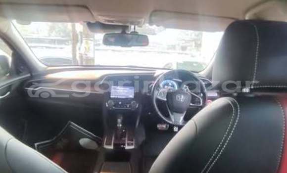 Buy Used 2018 Honda Civic in Dhaka, Dhaka Buy Used 2018 Honda Civic in Dhaka, Dhaka