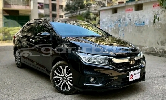 Buy Used Honda Grace in Dhaka, Dhaka Buy Used Honda Grace in Dhaka, Dhaka