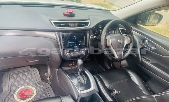 Buy Used 2015 Nissan X-Trail in Dhaka, Dhaka Buy Used 2015 Nissan X-Trail in Dhaka, Dhaka