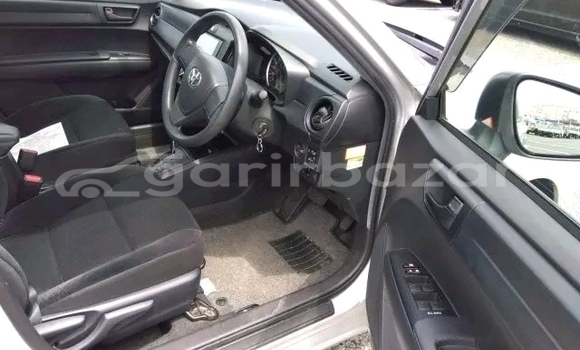 Buy Used Toyota Axio fielder in Bajitpur, Kishorganj Buy Used Toyota Axio fielder in Bajitpur, Kishorganj