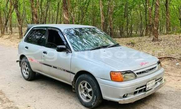কিনুন ব্যবহৃত Toyota গাড়ী কিনুন ব্যবহৃত Toyota গাড়ী