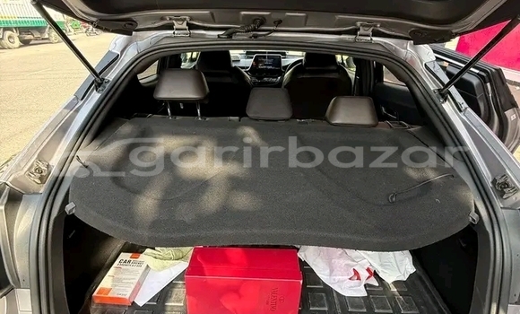 Buy Used Toyota C-hr s led pearl bodykit 2019 in Bandarban, Bandarban Buy Used Toyota C-hr s led pearl bodykit 2019 in Bandarban, Bandarban
