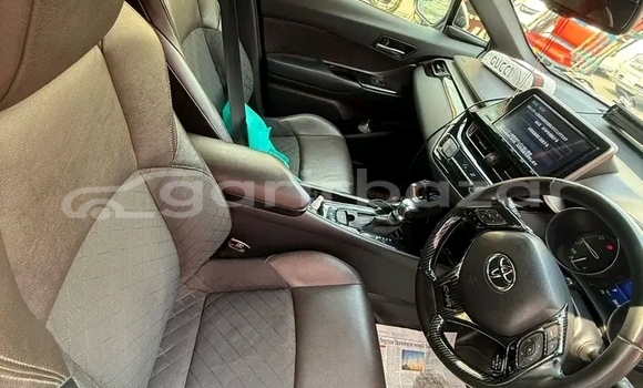 Buy Used Toyota C-hr s led pearl bodykit 2019 in Bandarban, Bandarban Buy Used Toyota C-hr s led pearl bodykit 2019 in Bandarban, Bandarban