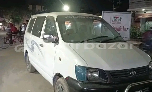 Buy Used Toyota Noah g hybrid(ciling tv) 2020 in Bajitpur, Kishorganj Buy Used Toyota Noah g hybrid(ciling tv) 2020 in Bajitpur, Kishorganj