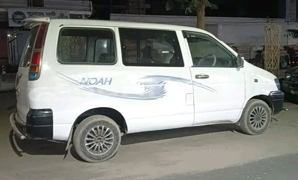 Buy Used Toyota Noah g hybrid(ciling tv) 2020 in Bajitpur, Kishorganj Buy Used Toyota Noah g hybrid(ciling tv) 2020 in Bajitpur, Kishorganj