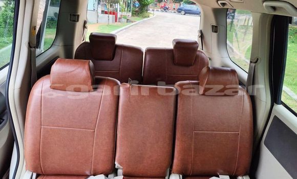 কেনা ব্যবহৃত Toyota Noah White গাড়ী মধ্যে ঢাকা মধ্যে Dhaka কেনা ব্যবহৃত Toyota Noah White গাড়ী মধ্যে ঢাকা মধ্যে Dhaka