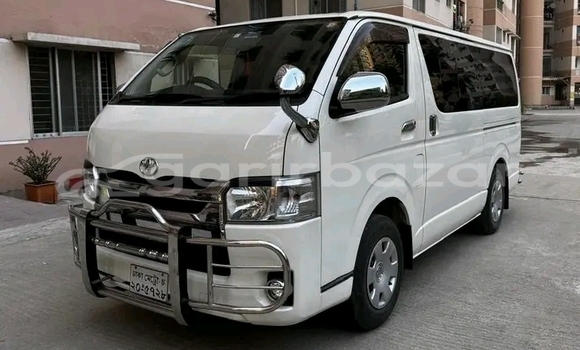 Buy Used Toyota Hiace dx led 2019 in Bajitpur, Kishorganj Buy Used Toyota Hiace dx led 2019 in Bajitpur, Kishorganj