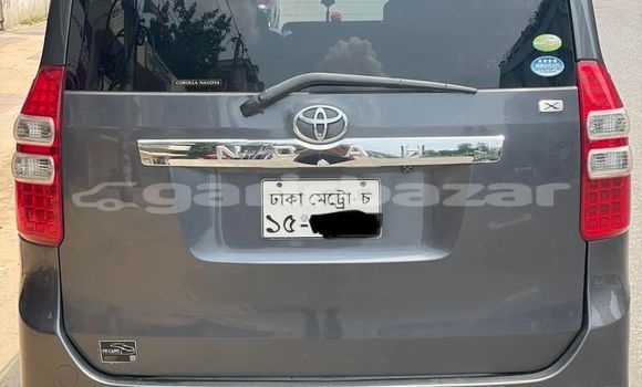 Buy Used 2011 Toyota Noah in Dhaka, Dhaka Buy Used 2011 Toyota Noah in Dhaka, Dhaka