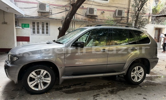 Buy Used 2005 BMW X5 in Dhaka, Dhaka Buy Used 2005 BMW X5 in Dhaka, Dhaka