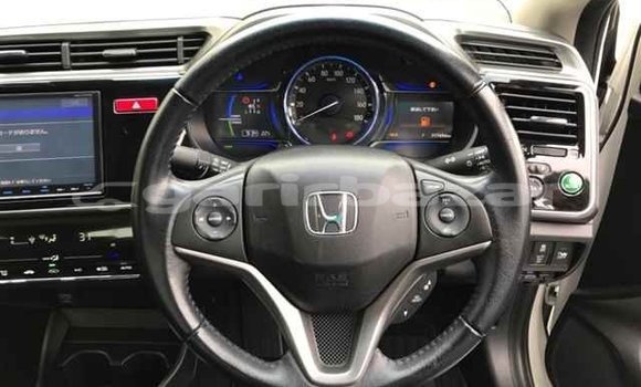 কেনা ব্যবহৃত Honda Grace White গাড়ী মধ্যে ঢাকা মধ্যে Dhaka কেনা ব্যবহৃত Honda Grace White গাড়ী মধ্যে ঢাকা মধ্যে Dhaka