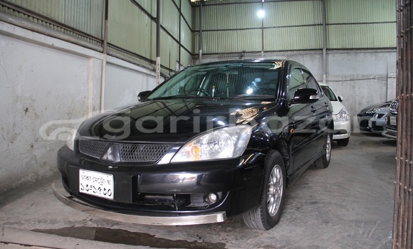 কেনা ব্যবহৃত Mitsubishi Lancer glx Black গাড়ী মধ্যে ঢাকা মধ্যে Dhaka