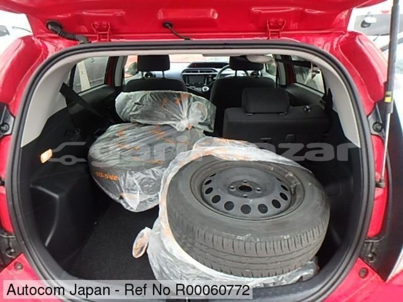 Big with watermark toyota aqua dhaka dhaka 5391