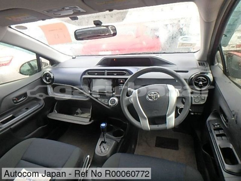 Big with watermark toyota aqua dhaka dhaka 5391