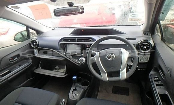 Buy Used 2017 Toyota Aqua in Dhaka, Dhaka Buy Used 2017 Toyota Aqua in Dhaka, Dhaka