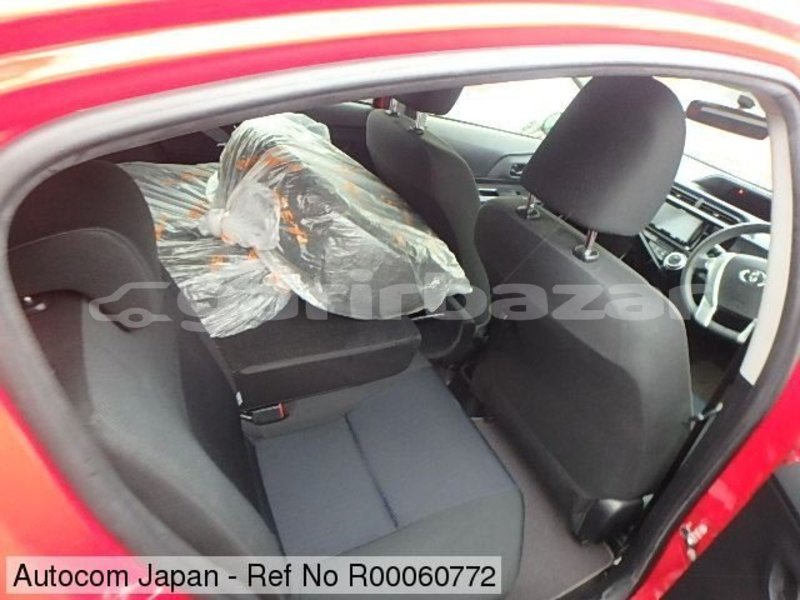 Big with watermark toyota aqua dhaka dhaka 5391