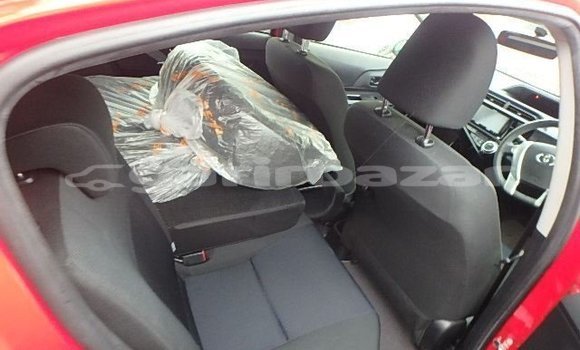 Buy Used 2017 Toyota Aqua in Dhaka, Dhaka Buy Used 2017 Toyota Aqua in Dhaka, Dhaka