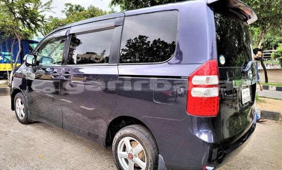 কেনা ব্যবহৃত Toyota Noah Purple গাড়ী মধ্যে ঢাকা মধ্যে Dhaka কেনা ব্যবহৃত Toyota Noah Purple গাড়ী মধ্যে ঢাকা মধ্যে Dhaka