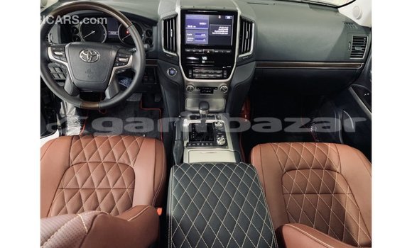 Buy Import 2019 Toyota Land Cruiser in Import - Dubai, Bandarban Buy Import 2019 Toyota Land Cruiser in Import - Dubai, Bandarban