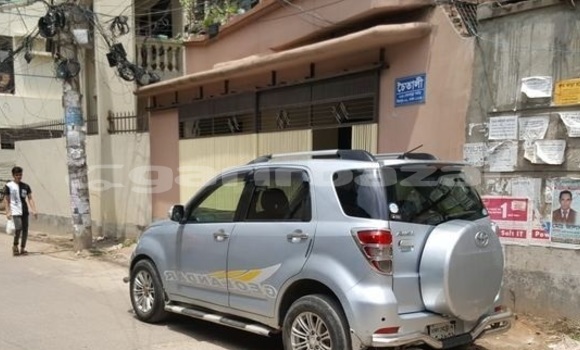 Buy Used 2006 Toyota Rush in Dhaka, Dhaka Buy Used 2006 Toyota Rush in Dhaka, Dhaka