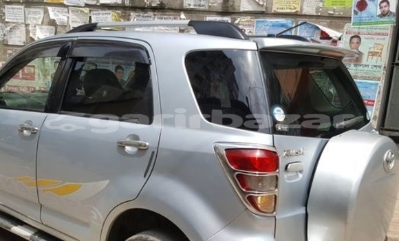 Buy Used 2006 Toyota Rush in Dhaka, Dhaka Buy Used 2006 Toyota Rush in Dhaka, Dhaka