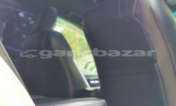Buy Used 2014 Toyota Harrier in Dhaka, Dhaka Buy Used 2014 Toyota Harrier in Dhaka, Dhaka